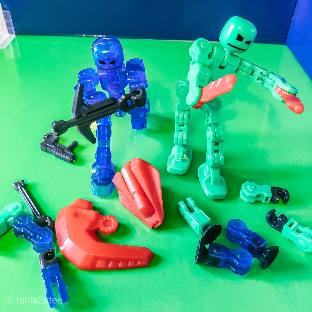 KlikBot toys